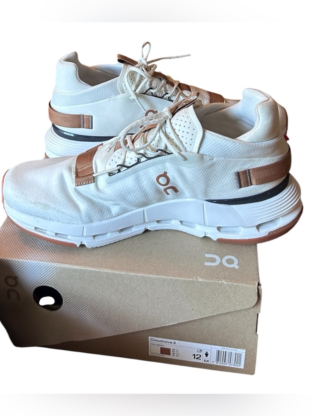 On Running Cloudnova 2 ivory MENS size 12 EUC - Picture 4 of 12
